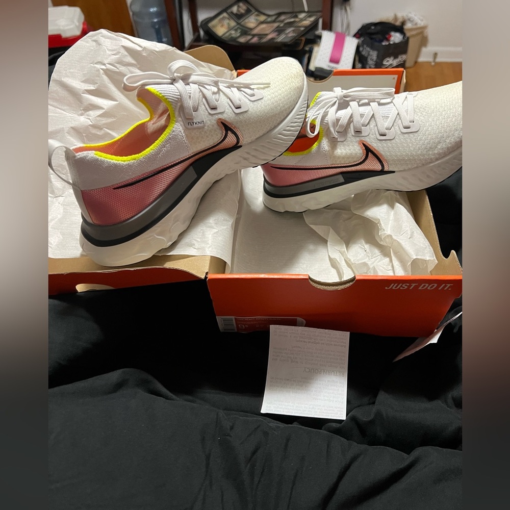 New-Nike-React Infinity Run FK men’s 9.5 size